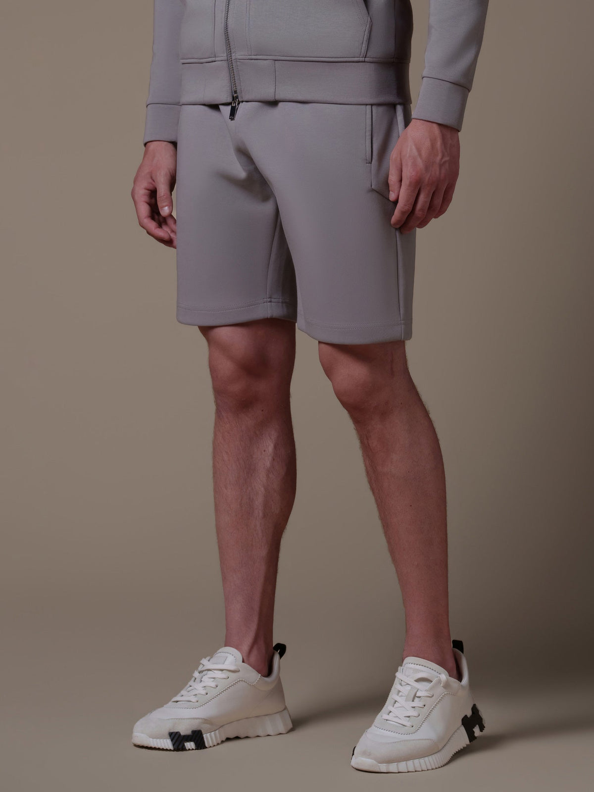 Interlock Flow Short - Grey