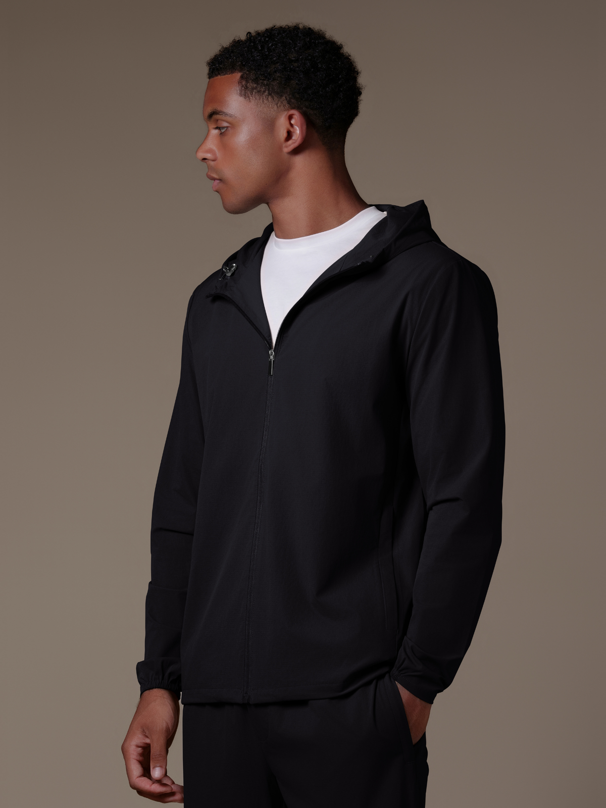 Tech Windbreaker - Black