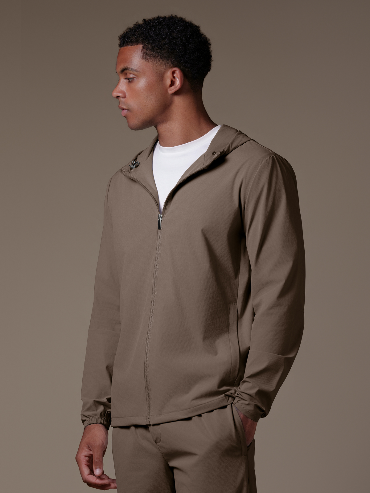 Tech Windbreaker - Mocca
