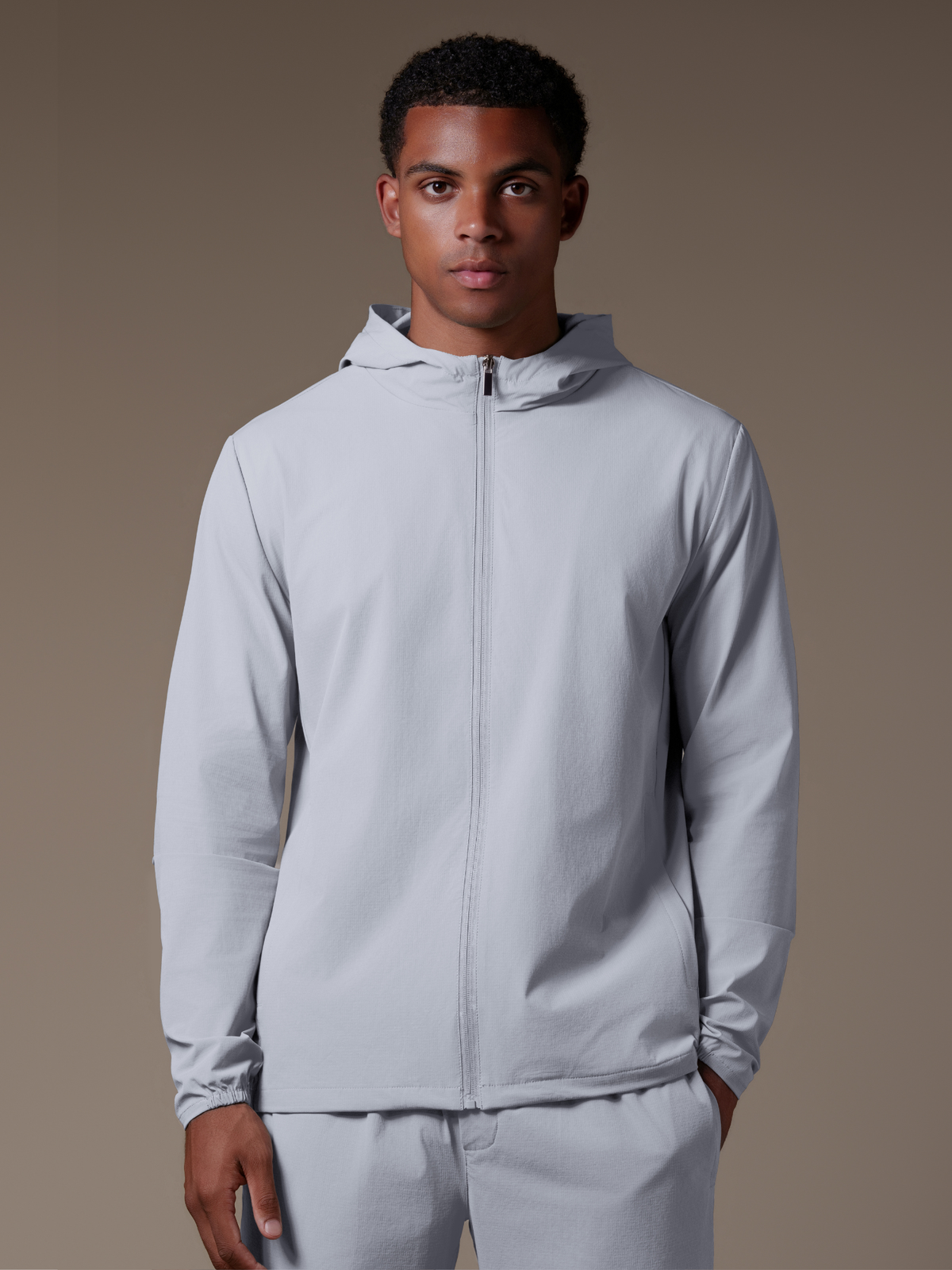 Tech Windbreaker - Grey