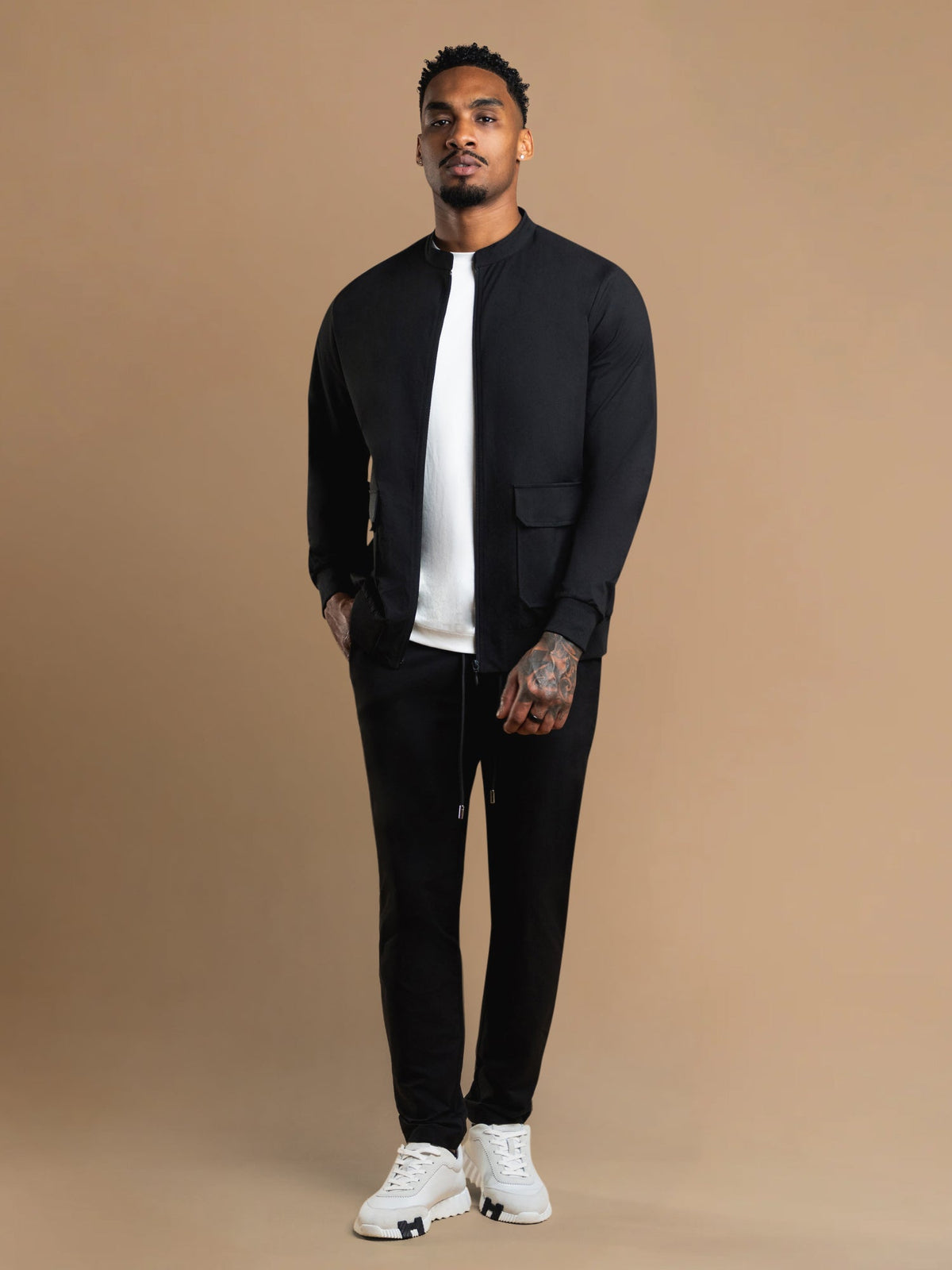Forma Jacket - Black