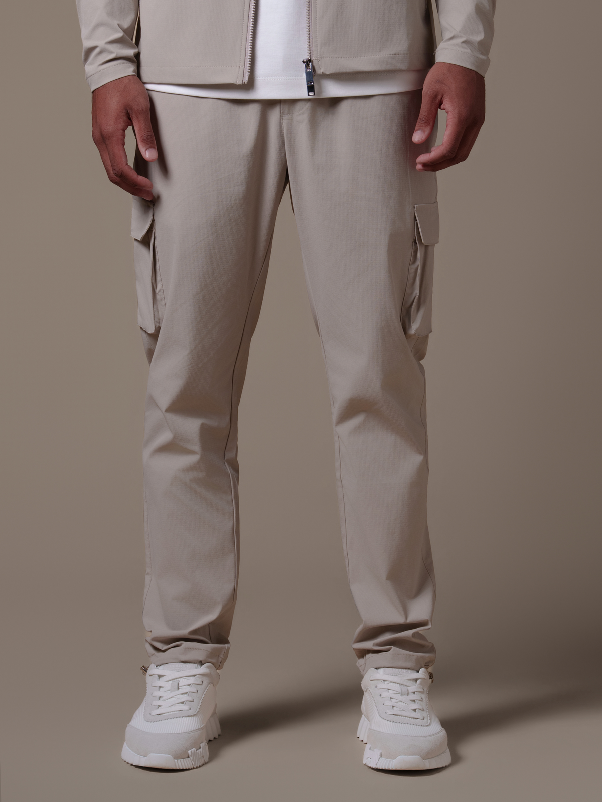 Cargo Tech Suit - Beige