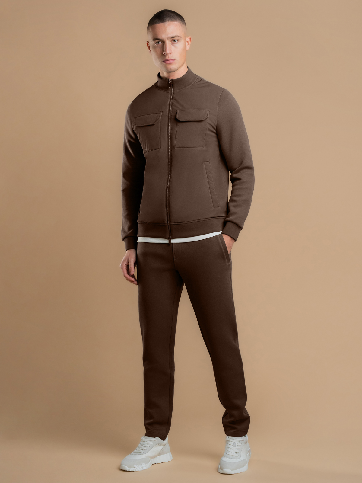 Hybrid Jogger - Brown